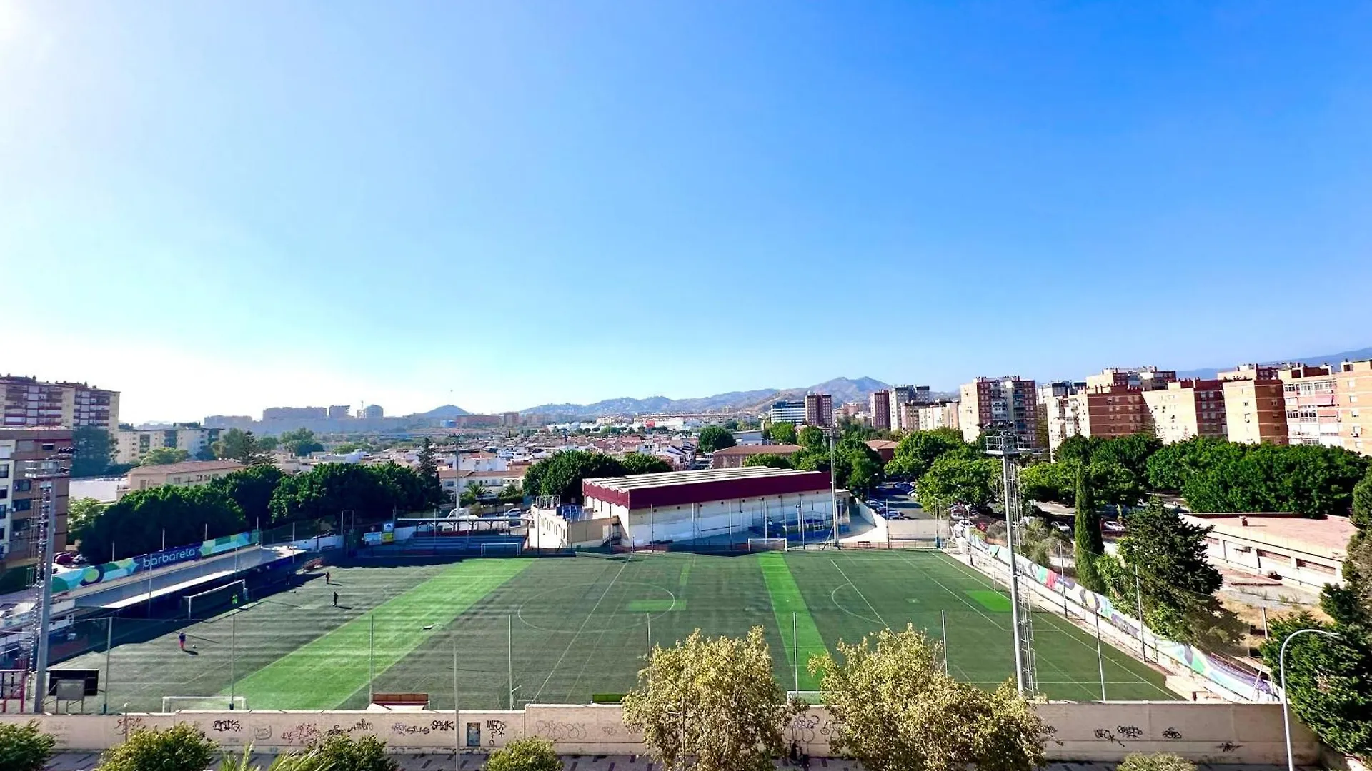 Exclusivo En Avenida Ortega Y Gasset Málaga España