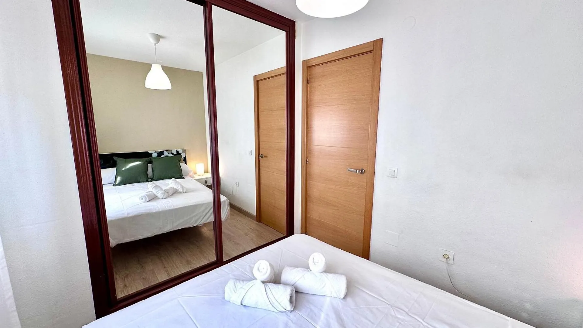 Exclusivo En Avenida Ortega Y Gasset Malaga
